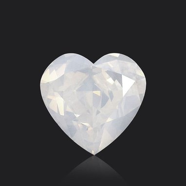 white hue heart cut diamond