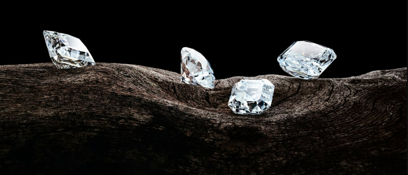 Retailers Embrace Lab-Grown Diamonds