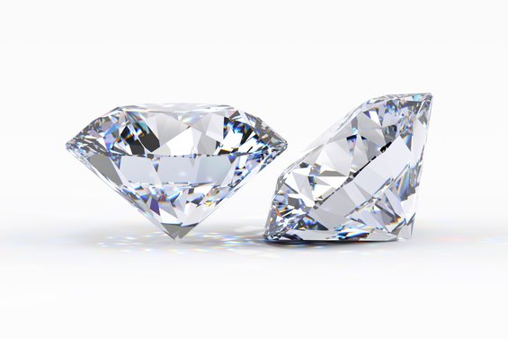 Lab-Grown vs Mined Diamonds