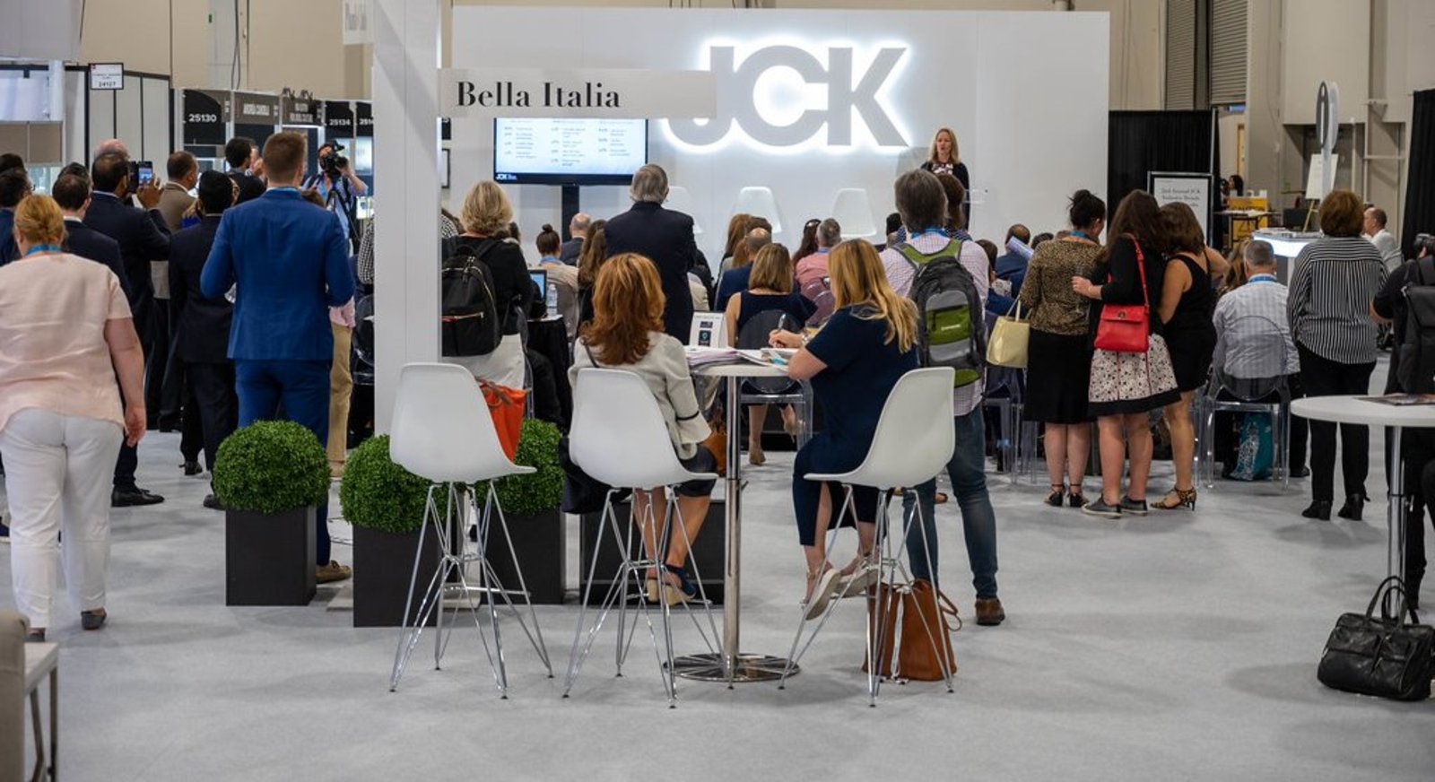 JCK Show Has Its A-game with Lab-grown Diamonds