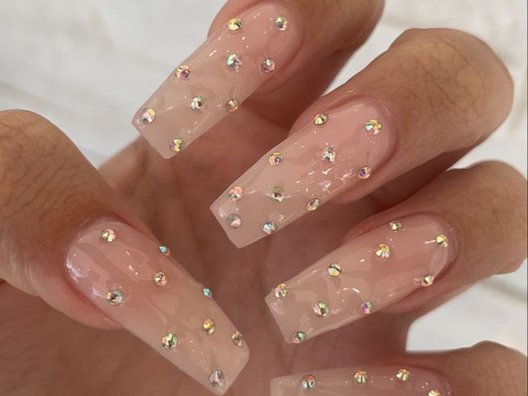 Nail design with crystals and diamonds