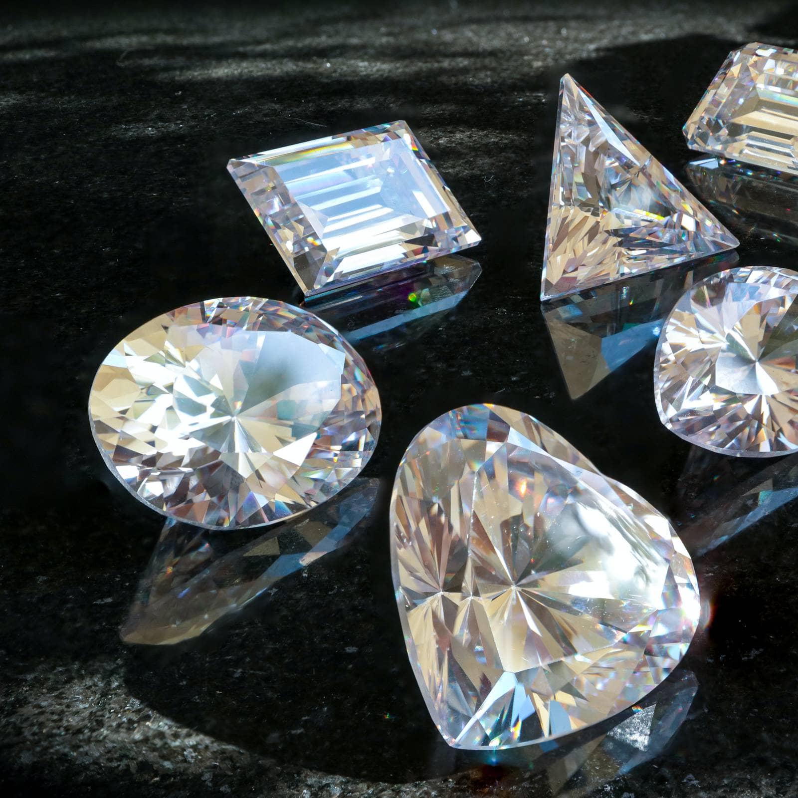 Lab-grown Diamonds Make News Both At JCK And Outside The Show